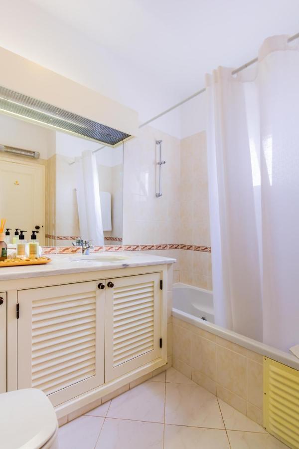 Albufeira Family Holidays With Pool View Eksteriør bilde